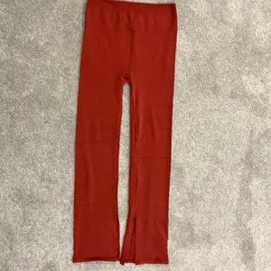 Fabletics Seamless Split Cuff Legging